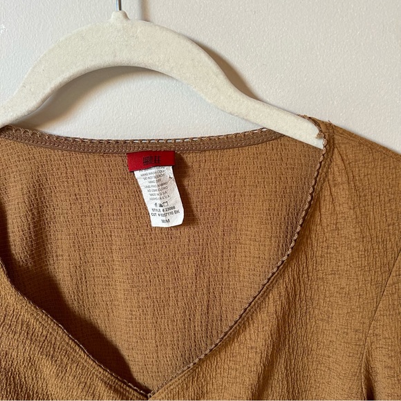 Vintage bell sleeve top - Picture 2 of 3